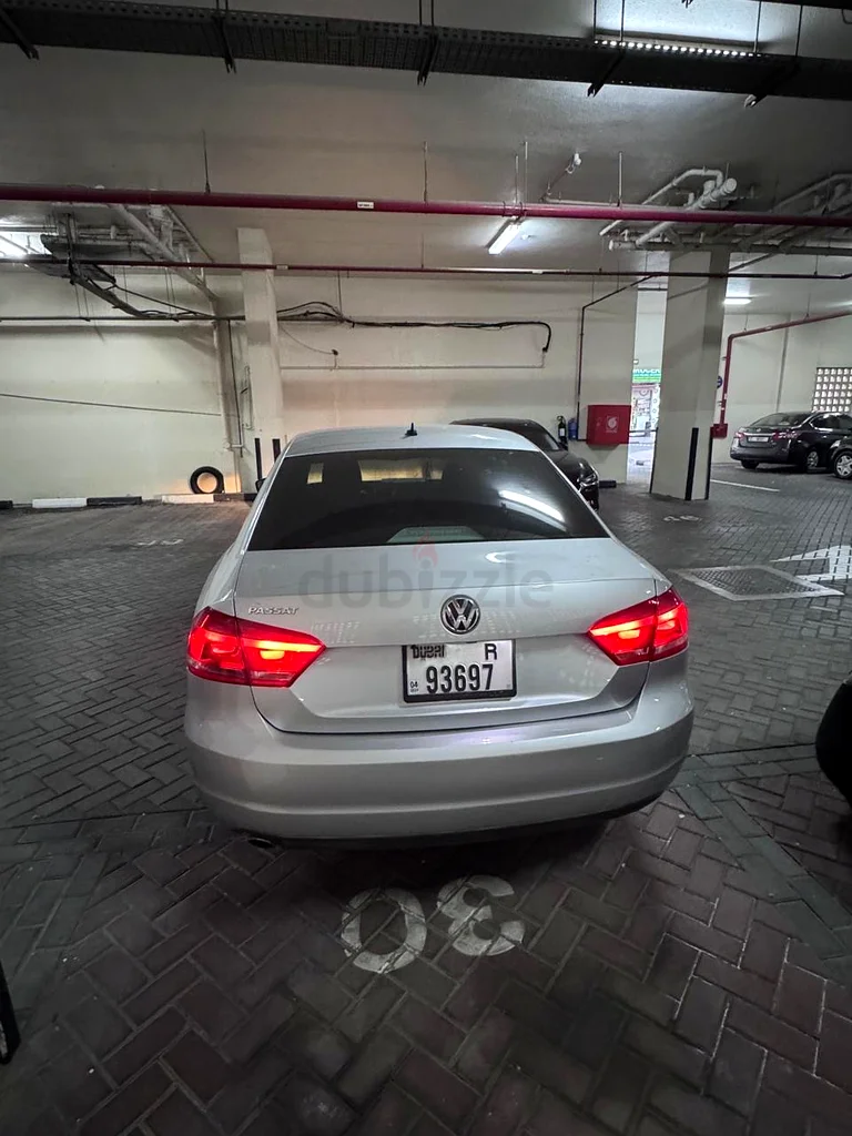 Volkswagen Passat Available in Al Karama with good price63612061739907112