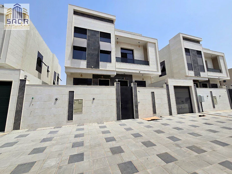 Air conditioning included / stone facade / freehold / large area63884771577474111