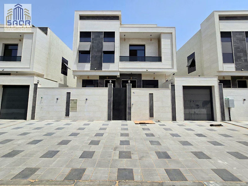 Air conditioning included / stone facade / freehold / large area63884771577474110