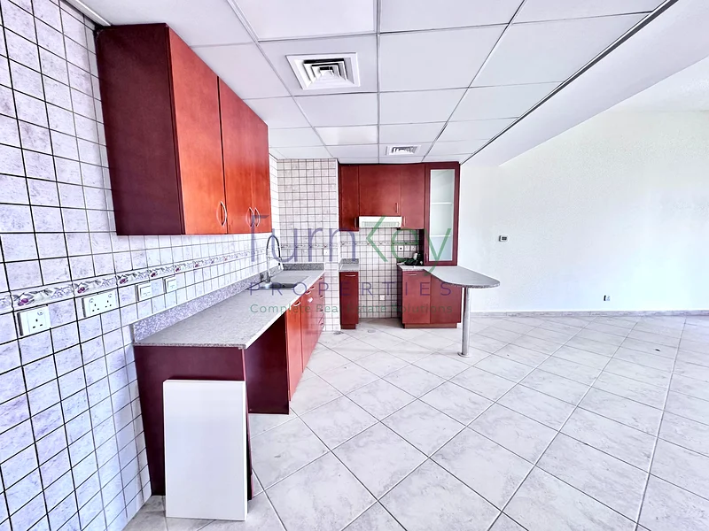 Garden view | Spacious layout | gated community63727861282690113