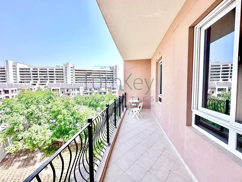Garden view | Spacious layout | gated community63727861282690111