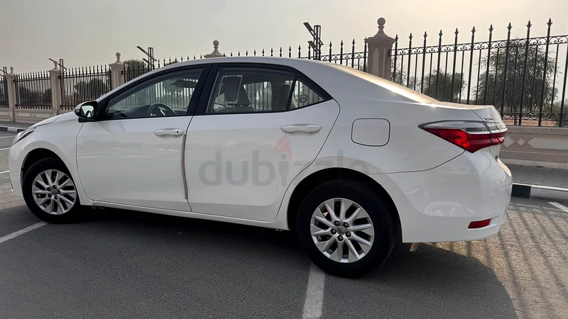 تويوتا كورولا 201963612451986945113
