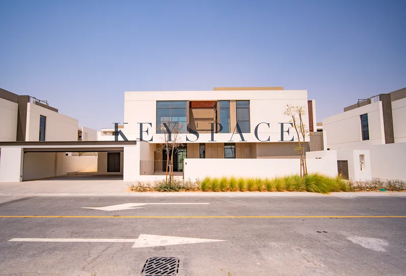 4BR VILLA l UNFURNISHED l NEAR TO PARK l FAMILY FRIENDLY COMMUNITY636121022696971117