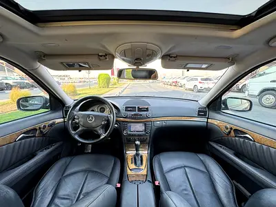 2008 Mercedes-BENZ E-CLASS photo 8