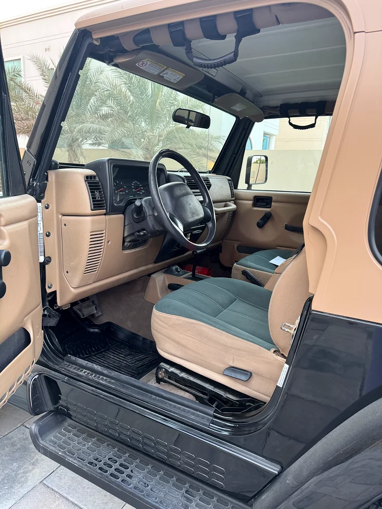 Jeep Wrangler Sahara63612071263747114