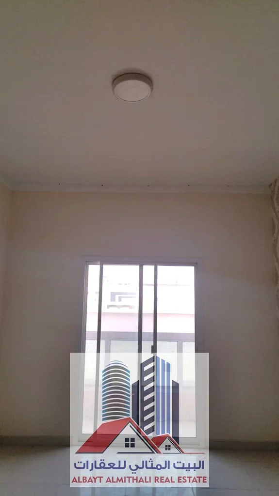 🏡✨ للإيجار – شقة 2 غرفة نوم في الروضة ✨🏡 📍 الموقع: الروضة، عجمان (موقع هادئ ومميز، قريب من جميع الخدمات)   💰 الإيجار السنوي: 36,00063721891669378113