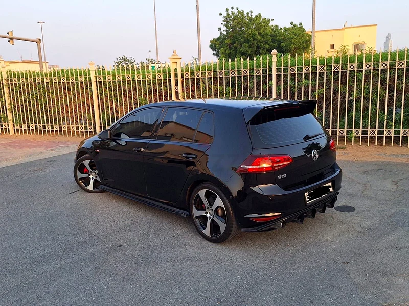 فولكس فاجن جولف جي تي آي63612061863426114