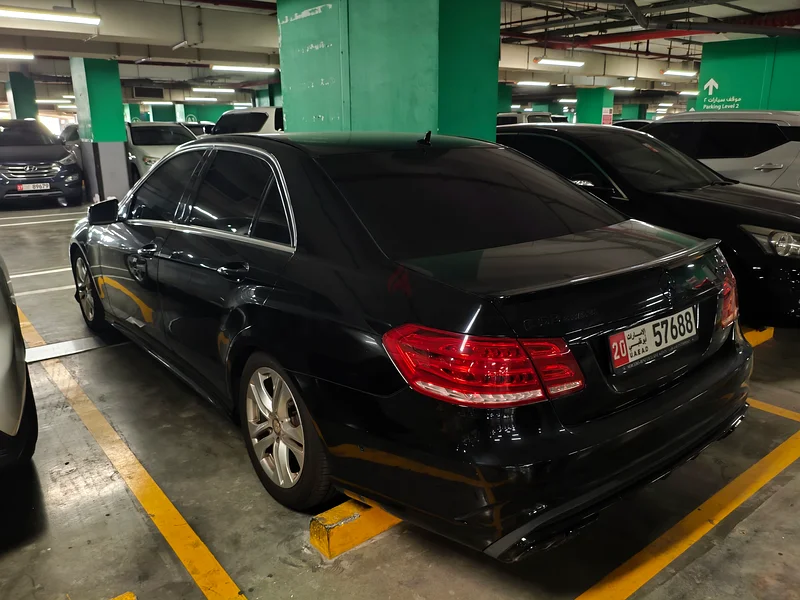 Mercedes E300 2010 facelifted63613135172482113