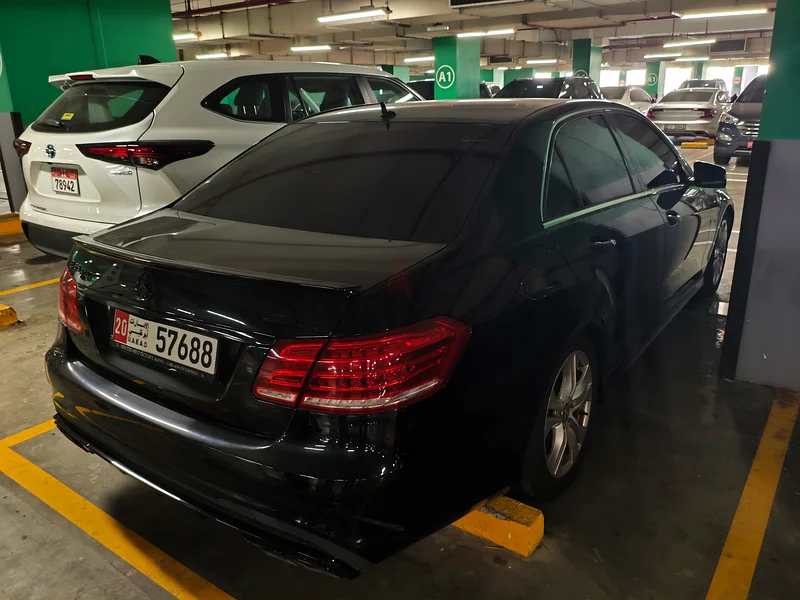 Mercedes E300 2010 facelifted63613135172482114