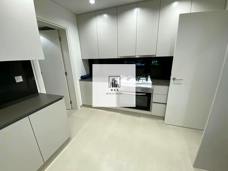 Luxurious 3bdr townhouse in Robina massar by Arada63654747081730114