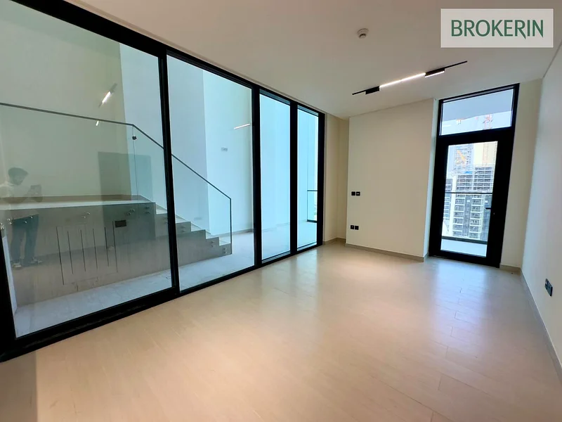SPACIOUS +PRIVATE POOL | FIRST TENANT | HIGH FLOOR63785165855619110
