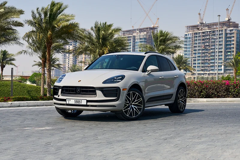 Macan | Lease with 0% down payment available63612076271362110