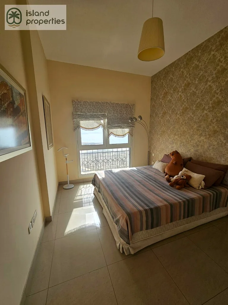 Fully furnished two bedroom apartment63860349543938111
