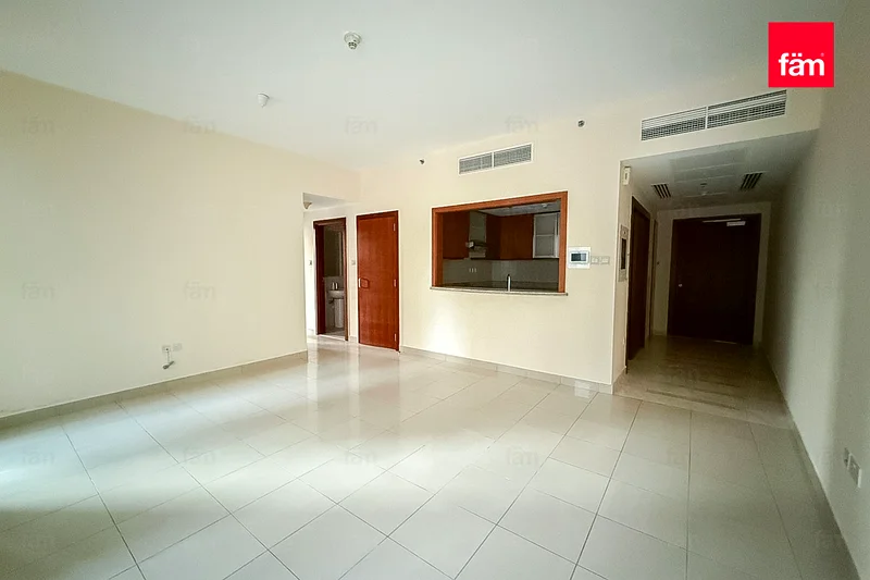 | 1 Bedroom + Study | Unfurnished | Bright |63770231720578110