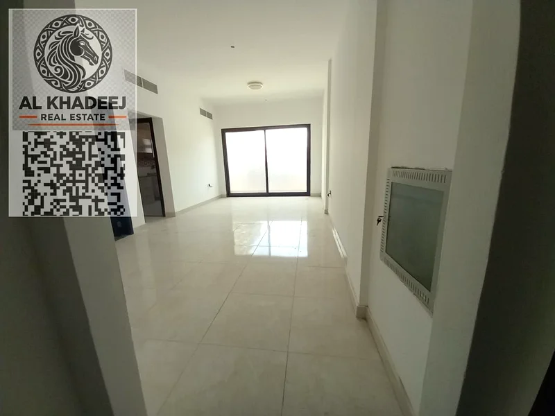 أول ساكن في منطقة الروضة، غرفة نوم وصالة، مساحة واسعة بشرفة وغرفة غسيل، سهولة الوصول إلى دبي والشارقة63722633949058110