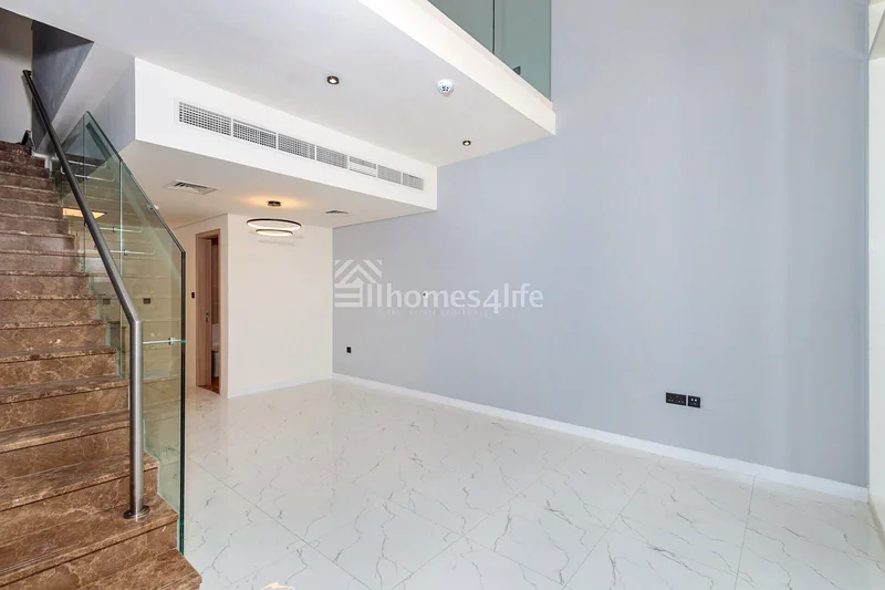 جديد بالكامل | بريميوم | واسع | تخطيط عصري63735863307523112