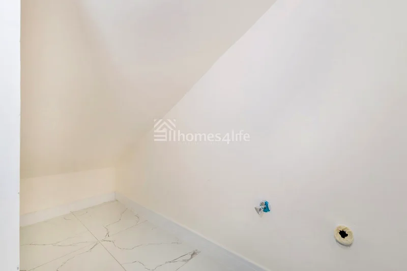 جديد بالكامل | بريميوم | واسع | تخطيط عصري63735863307523114