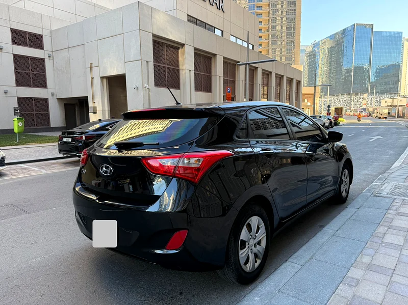 2015 Hyundai Elantra GL 1.6L | GCC Specifications | Perfect Condition63612087021441114