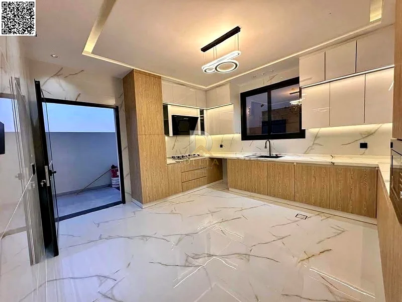 Villa for sale in Ajman, including registration fees, with a modern design and personal finishing, in a prime location, freehold63907375742851114