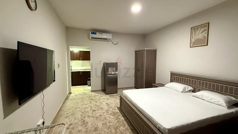 Brand new Studio apartment @ Khalidya63825190706817110