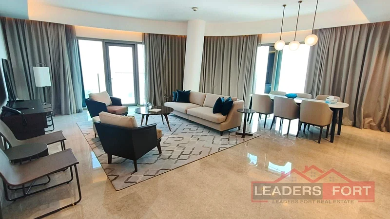 مجموعة سكاي والطابق العالي | إطلالة كاملة على برج وخليج | تخطيط كبير63761733428098113