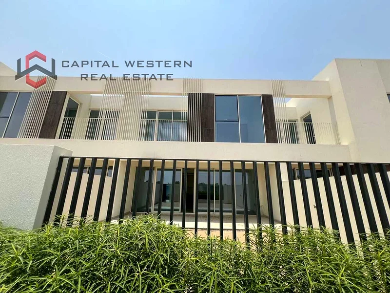 فيلا من 3 غرف نوم + غرفة خادمة للإيجار في ذا فالي - تاليا63732482323203110