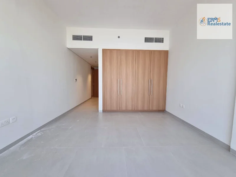 شقة حديثة 2 غرفة نوم | غرفة غسيل | جديدة بالكامل | جميع وسائل الراحة63767062094211112