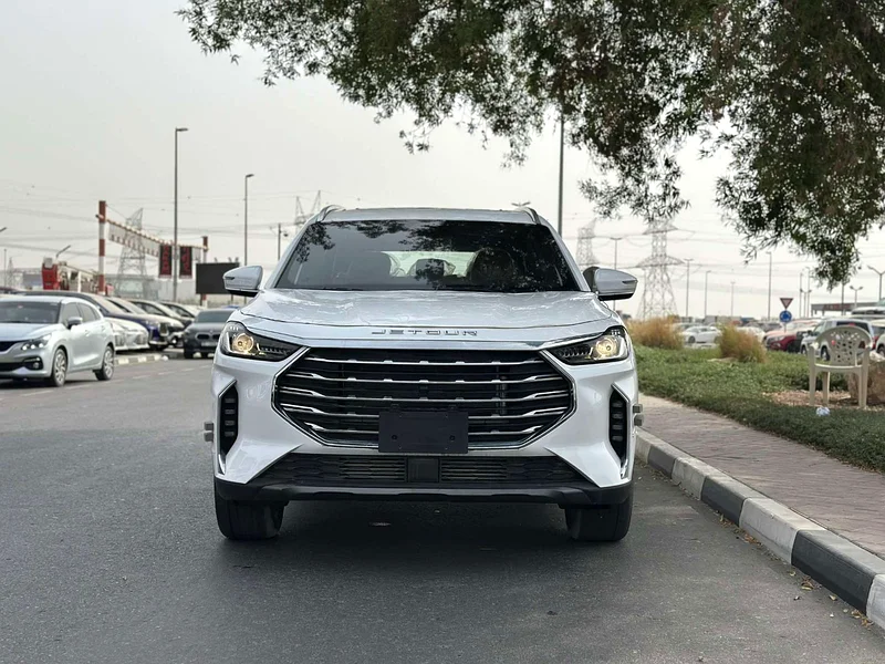 Jetour X70 Plus Luxury 2025 1.6L Turbo63612055587073110