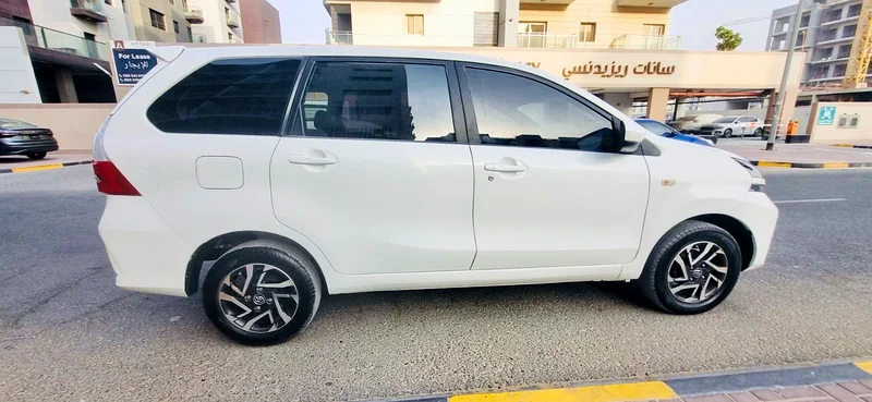 TOYOTA AVANZA 1.5L 2020 GCC 7 SEATER63612446903042114