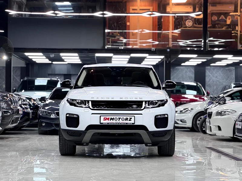 2016 GCC RANGE ROVER EVOQUE MINT CONDITION WITH WARRANTY AND FINANCE AVAILABLE63612055700353112