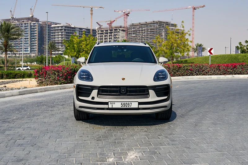 Macan | Lease with 0% down payment available63612076271362111