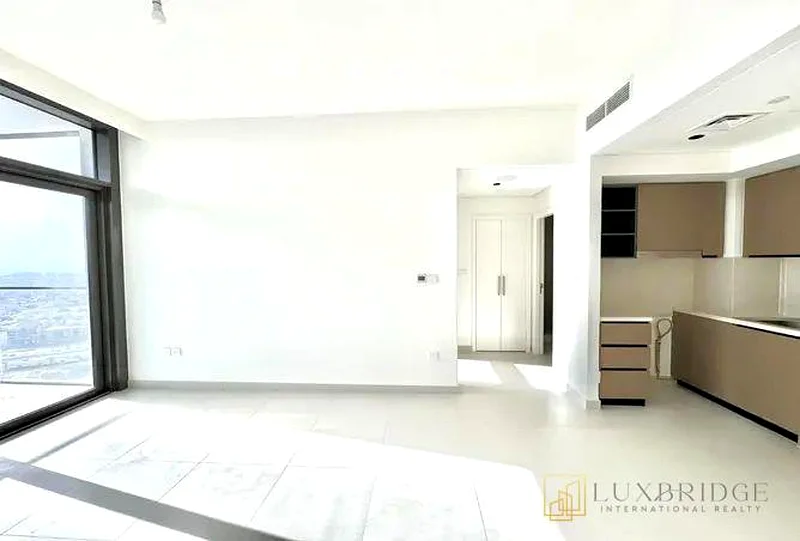 Vacant | Unfurnished | Prime Location63769647686659111