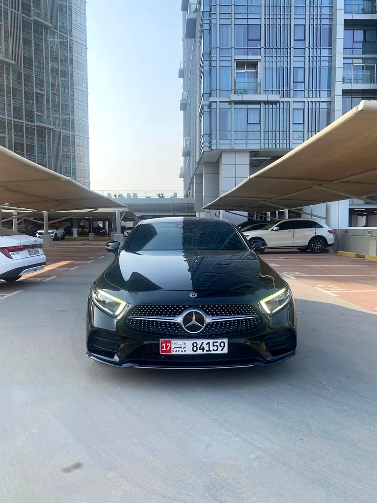 مرسيدس بنز CLS 450 كلاس ممتازة الحالة 2019 خليجي بالكامل مجهزة بالكامل مع سجل صيانة كامل63613737946113113