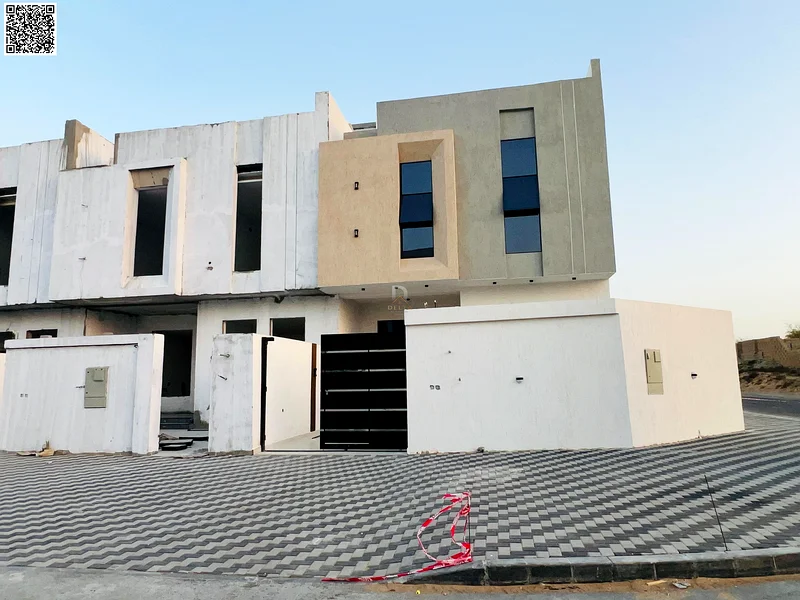 فيلا زاوية للبيع في الهيليو 1 - تصميم عصري مع سطح. السعر يشمل رسوم التسجيل. موقع مميز وقريب من جميع الخدمات.63892239917058110