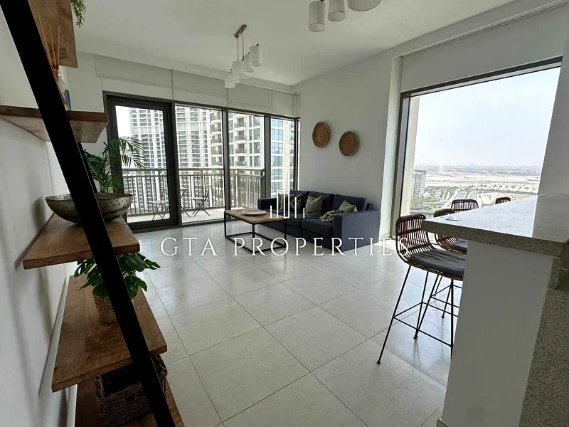 Spacious | Corner Unit | Pool Views | Vacant Now63760310057857111