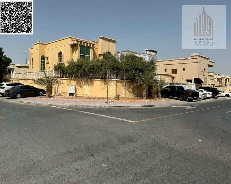 Corner villa, fully finished, in a prime location, with furniture63877988749698110