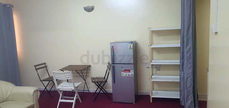 شقة مفروشة من غرفة نوم واحدة للايجار الشهري في البراحة63829426693633112