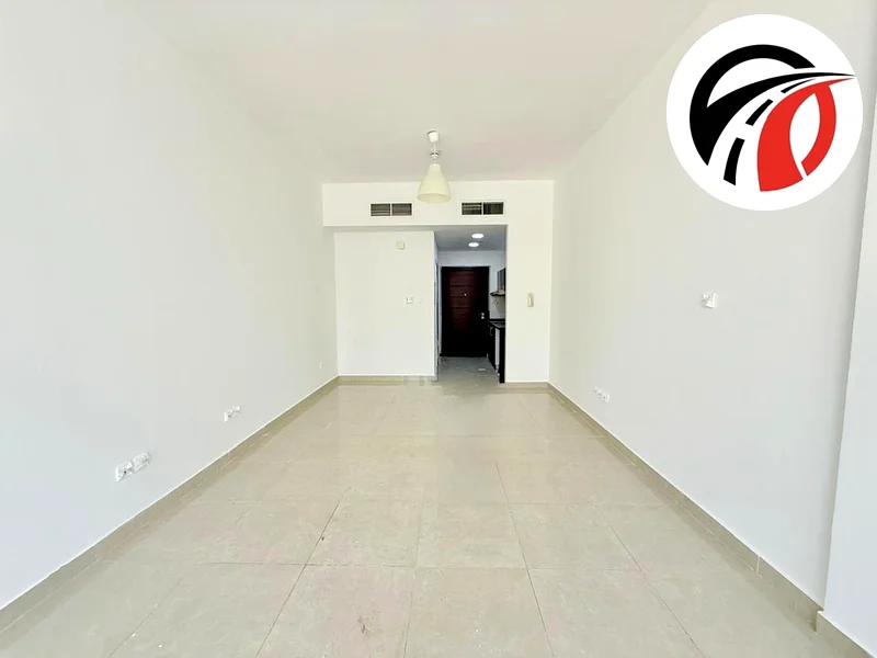 Spacious studio available for rent 39k ready to move63742380818434113