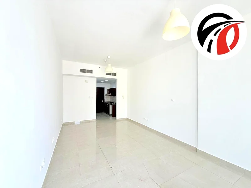 Spacious studio available for rent 39k ready to move63742380818434114