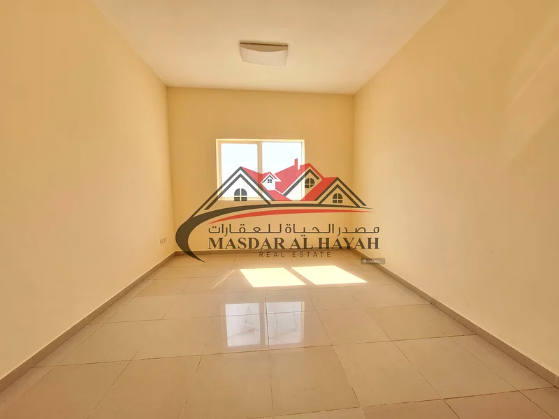 *Alwahda Street* 1Bhk with Balcony Rent 30k.63706863774465110