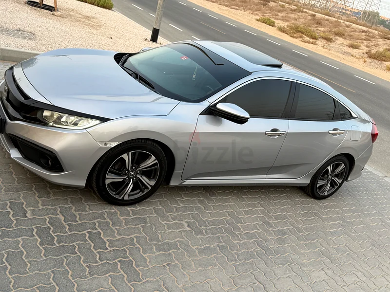 Honda Civic 2020 Model, Gcc Spec, Top Option With Sunroof, Very clean Personal Used Car For Sale..63612064909059113