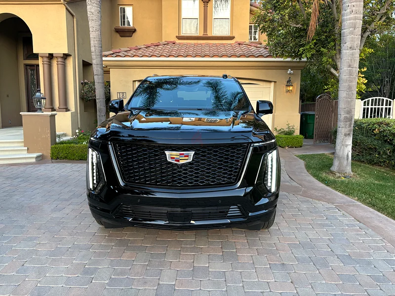 2025 Cadillac Escalade premium luxury sport63613736199298111