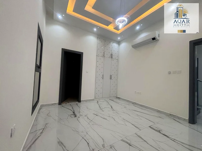 للإيجار في الحى السابع، فيلا في موقع ممتاز قريبة من جميع الخدمات63719964553089114