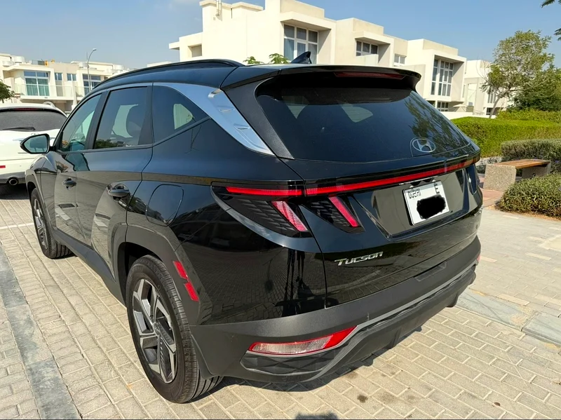 توكسون هايبرد محدودة | 230 حصان | جنوط 19 بوصة | المالك الأول | حالة العرض63612086541187112