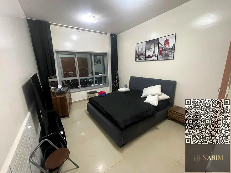 Luxury Apartment for Sale in Corniche Tower with Stunning City View63870351978243110
