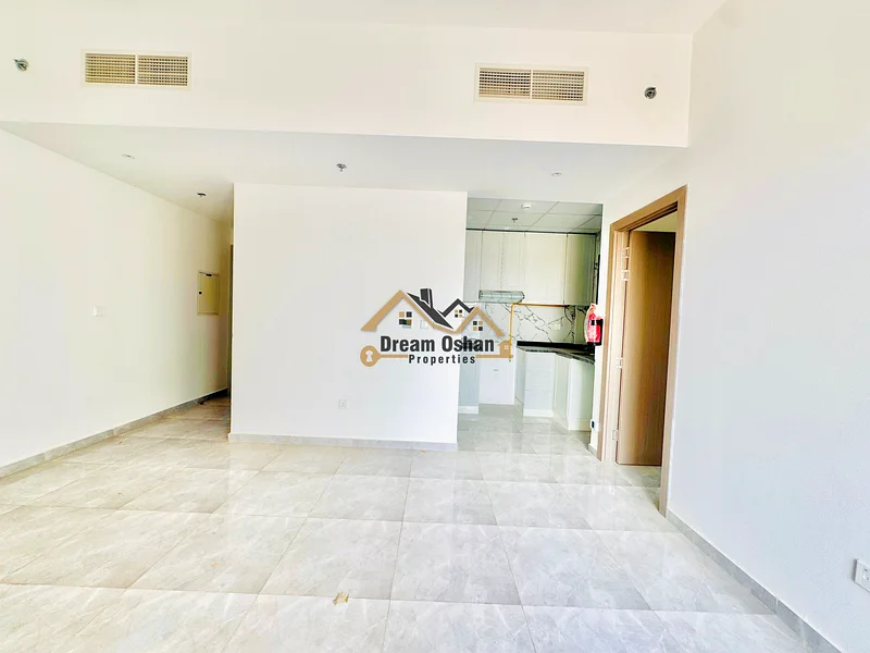 Brand New / Last Unit / Ready To Move / 6 Cheque / Spacious Unit63742751813763113