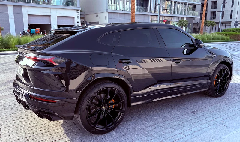 Lamborghini urus top spec63612058564098113