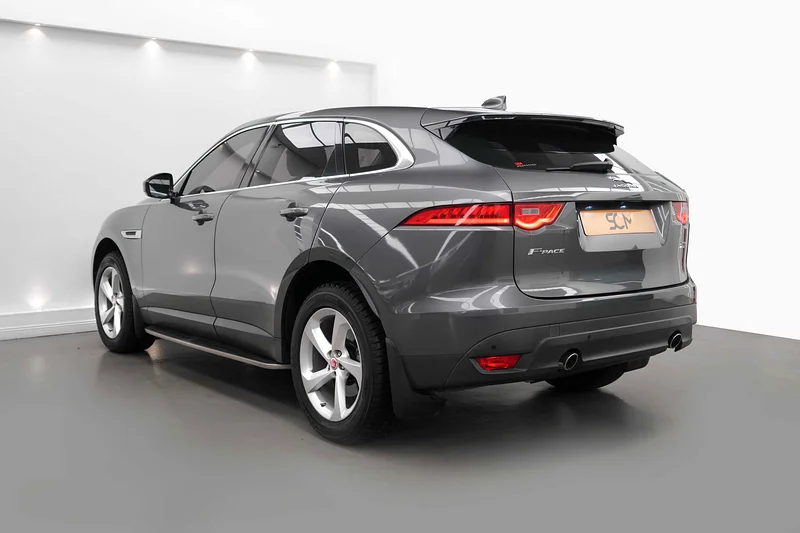 2019 JAGUAR F-PACE PRESTIGE - 25T II GCC SPECIFICATION II 2.0L I4 TURBO II63613735538050113