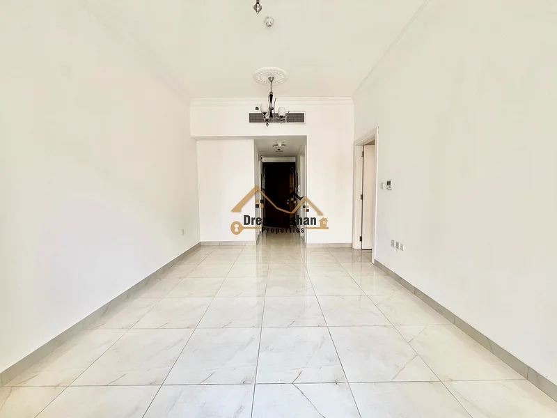 شقة حديثة بغرفة نوم واحدة / نوافذ زجاجية بالكامل / 62 ألف بـ 6 شيكات63739363332738113