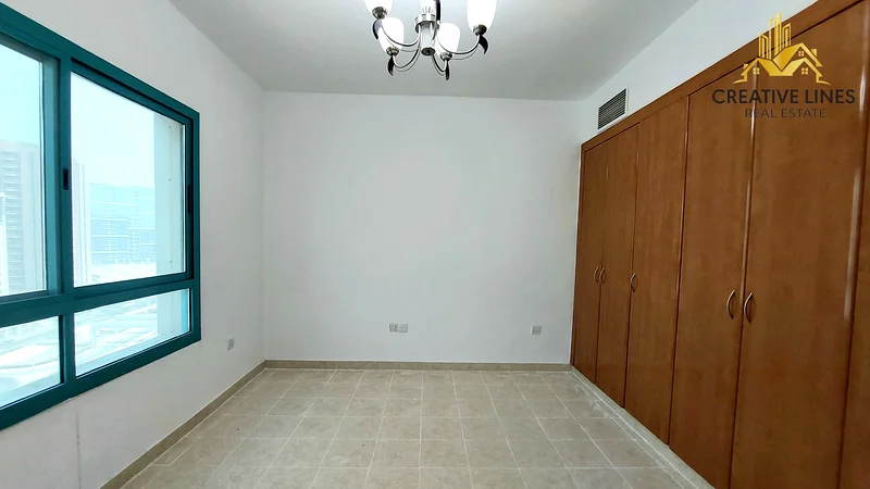 3BHK Modern Flat with Open Layout & Natural Light63755996509313112